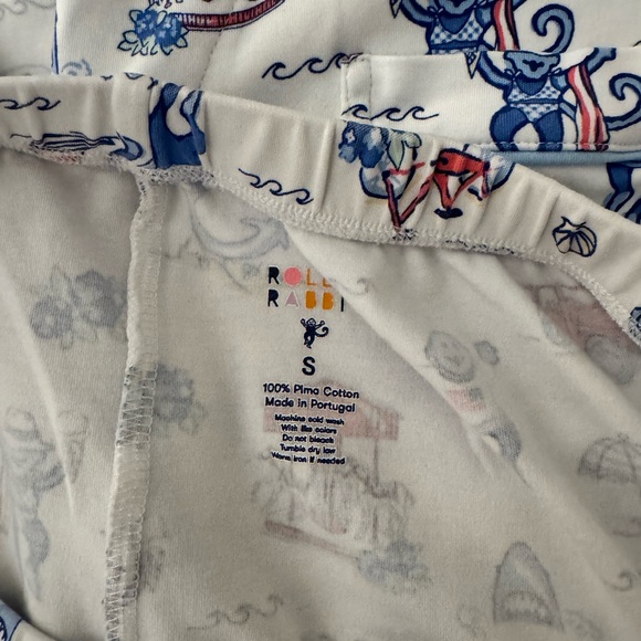 Martha’s Vineyard Roller Rabbit pjs - Picture 3 of 3